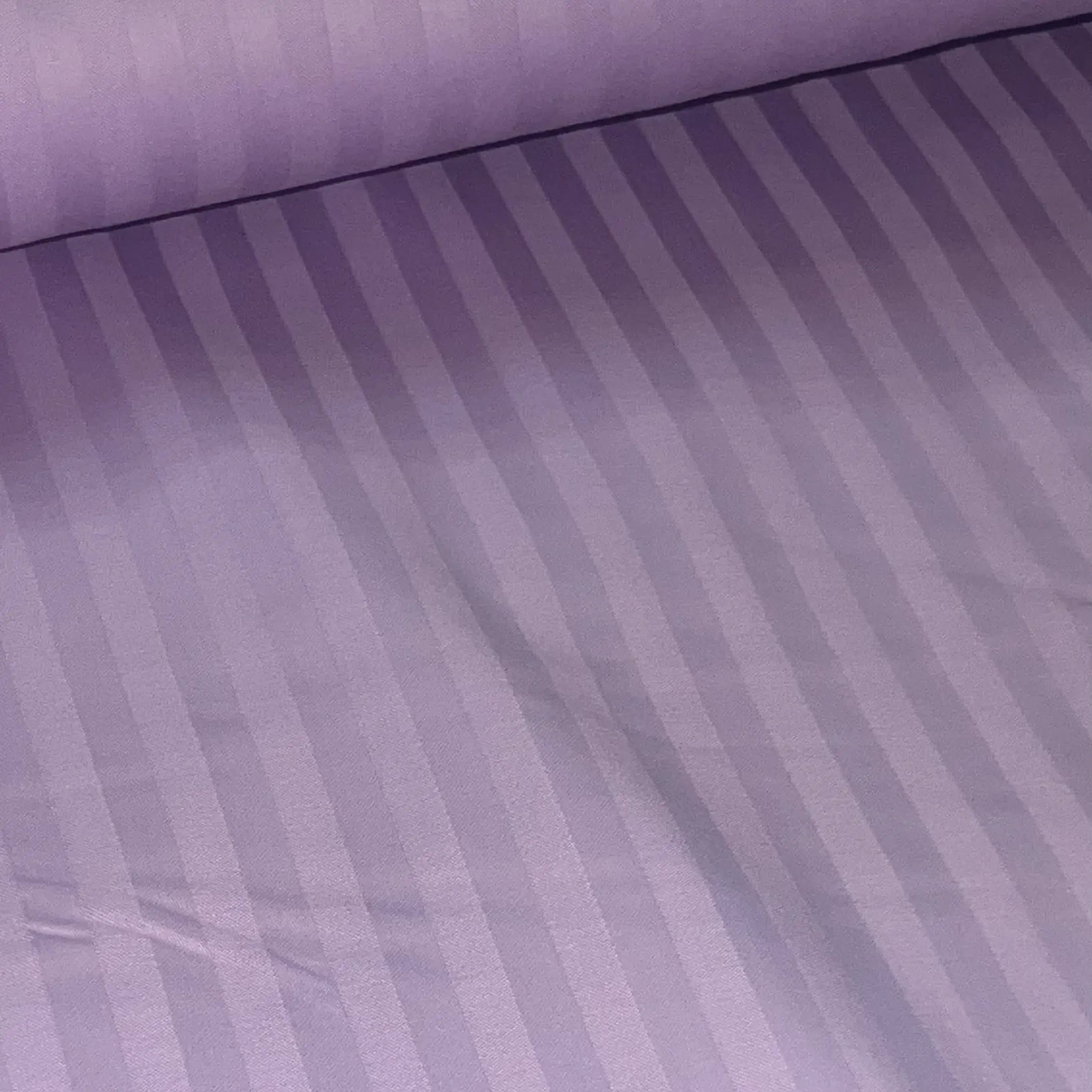 Supreme Rest eco-friendly lavender striped sateen sheet – custom-made luxury bedding for stylish, sustainable sleep comfort.